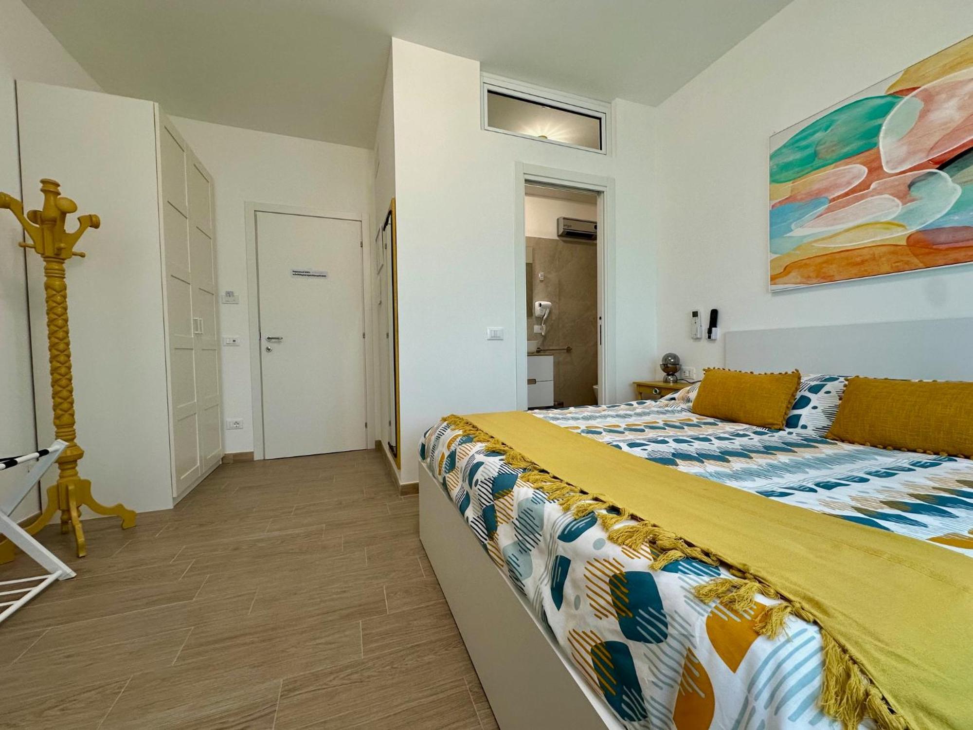 Monti Tiburtini Roma Guest House Bagian luar foto